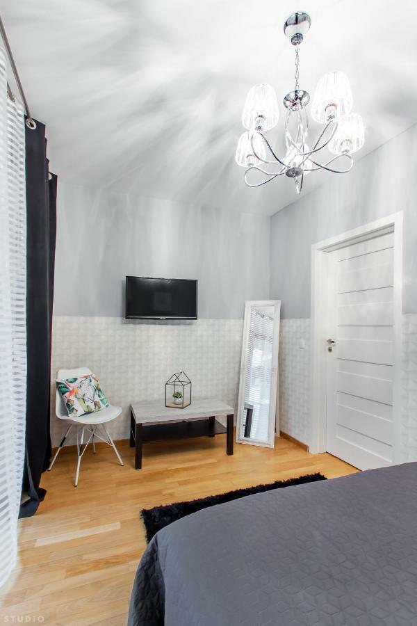 Clicktheflat Sienna Center Apart Rooms Varsavia Esterno foto